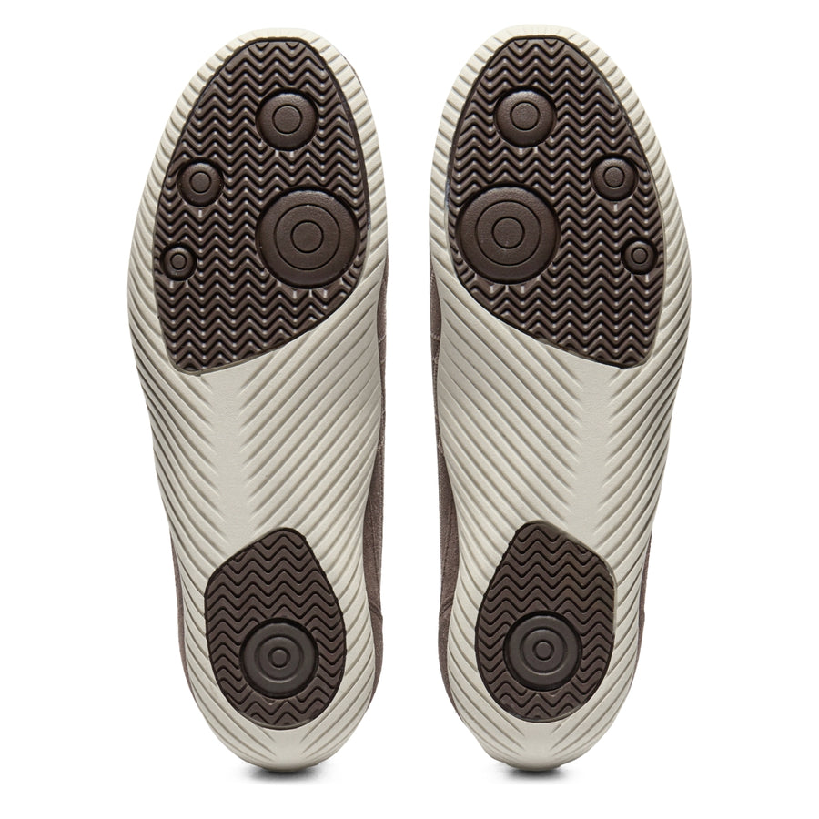 Onitsuka Tiger SCLAW Licorice Brown/Dusty Steppe — Unisex Sport Sandals
