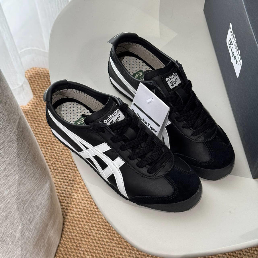 Onitsuka Tiger MEXICO 66 Black/White lifestyle